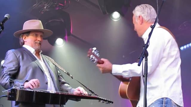 2018 MerleFest: Jerry Douglas and Tommy Emmanuel – On A Monday смотреть онлайн