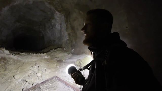 100 MILLIARDEN DDR Mark in WK2 Bunker gefunden - LOST PLACES | Fritz Meinecke смотреть онлайн