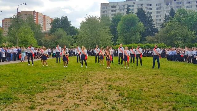 Лучший флешмоб выпускников 11 А 2018 г.Химки смотреть онлайн