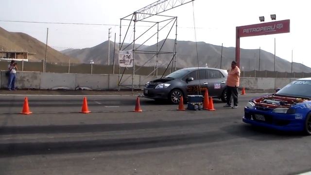 Toyota Auris Vs Toyota Levin - TEAM AUTOEXPRESS 26 de abril смотреть онлайн