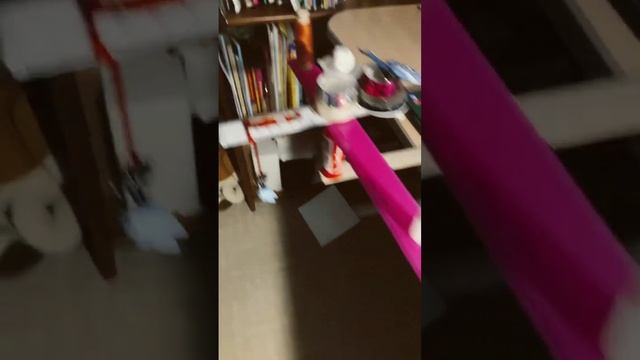 Оно столько раз падало.. #мамаявютубе #хочуспать #актив #рек смотреть онлайн