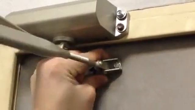 Установка дверного доводчика этап4 смотреть онлайн