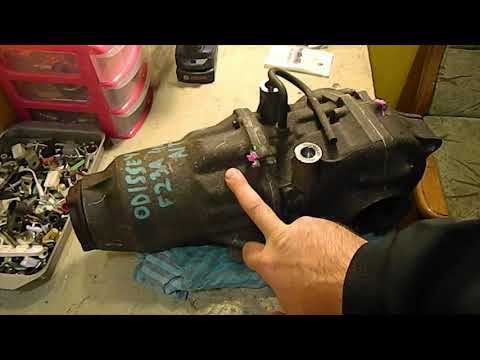 Как заменить сальники приводов, Редуктор задний, Х-Одиссей, ра7.