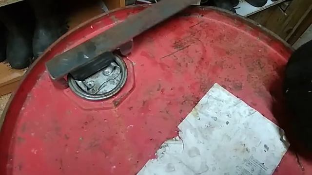 Самый простой ключ для пробки от бочек смотреть онлайн