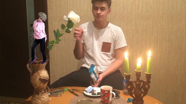 ''Вкуснейший'' обед за 50 рублей! смотреть онлайн