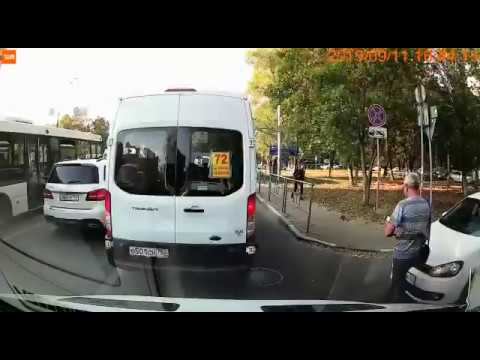 Маршрутка грубо нарушает ПДД в Одинцово смотреть онлайн