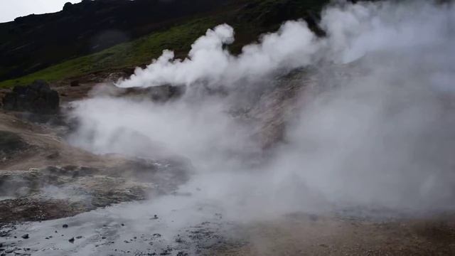 Геотермальная зона над Хверагерди смотреть онлайн