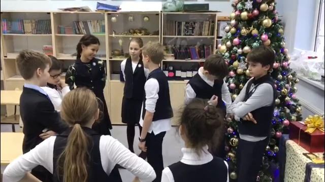 Одноклассники поздравляют друга с днём рождения. Школа Президент. смотреть онлайн