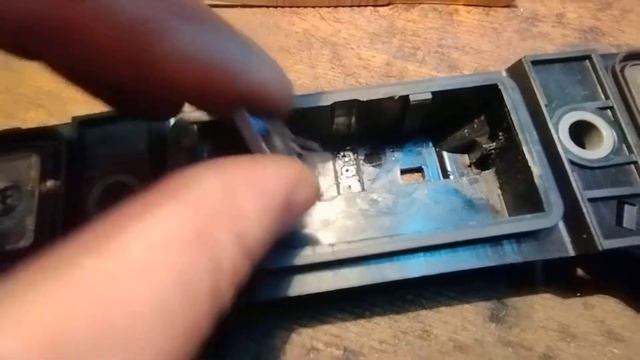 ремонт ручки открытия багажника Фольксваген Джетта 5, замена микрика смотреть онлайн