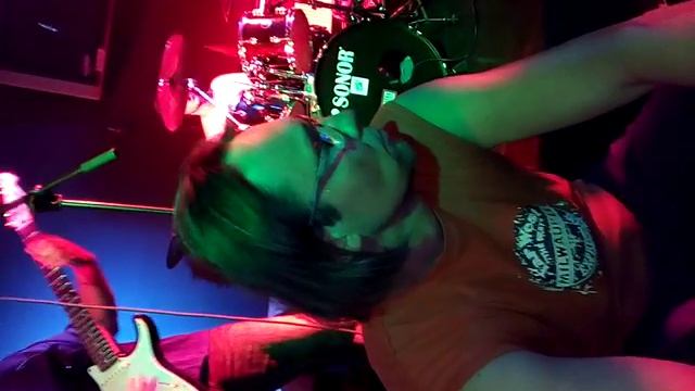 IQ:60 - buřt смотреть онлайн