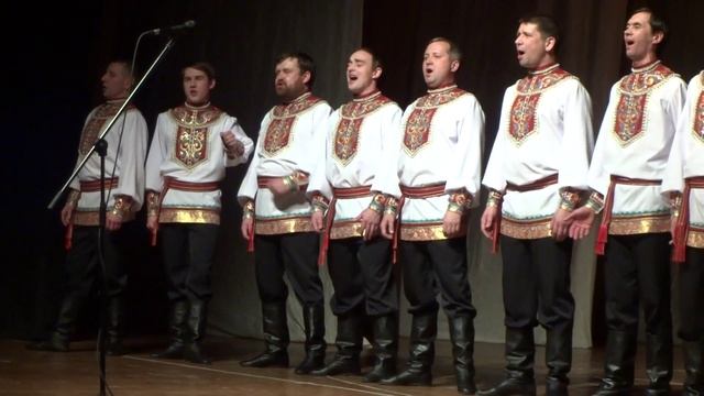 В Кинешме выступил Государственный Омский русский народный хор смотреть онлайн