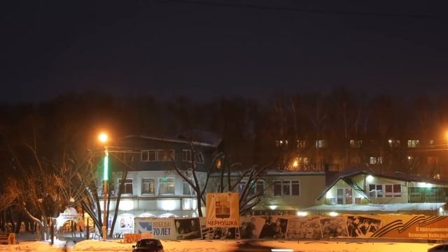 time lapse Чернушка и очень сильный ветер,вечерний час пик в маленьком городе смотреть онлайн