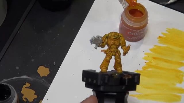 #UKGE2019 Trying GW Contrast Paints Part 1 (Games Workshop)