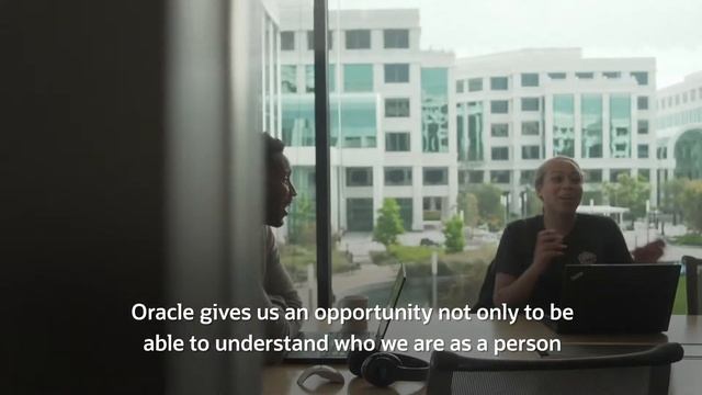 Life at Oracle: Montez Blair смотреть онлайн