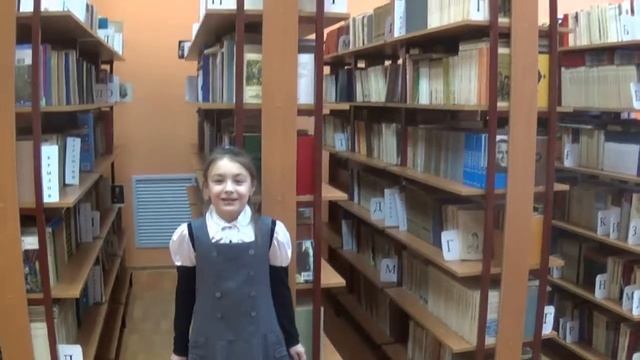 Читает классику в библиотеке - Данилкина Ольга. «Осенняя песенка» Алексей Плещеев. смотреть онлайн