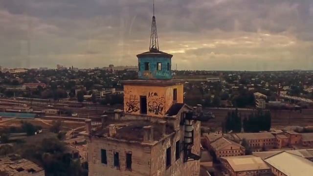 Сильный духом парень. История трансформации и движения к цели. Сильнейшая мотивация! смотреть онлайн