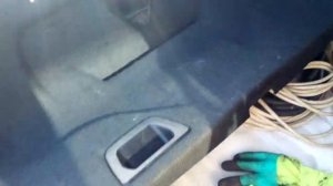 как открыть багажник на ауди а4 б5