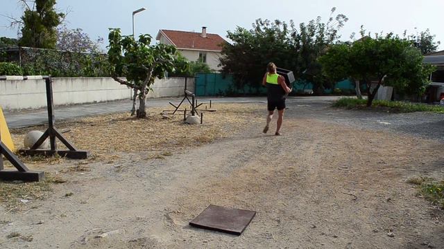 Big Hussafell Stone Carries! смотреть онлайн