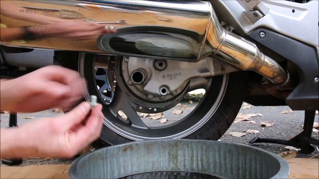 Honda ST1300 Final Drive Oil Change