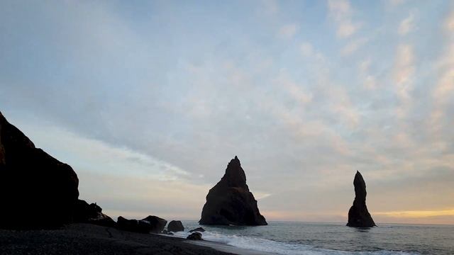 Reynisfjara – Iceland’s World-Famous BLACK SAND Beach смотреть онлайн