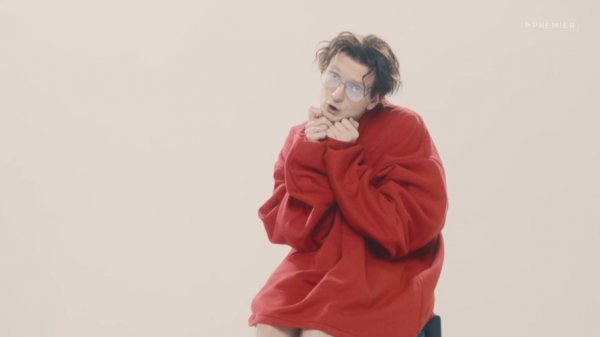 Bad Star. Шмарлот - Три пальца ко лбу