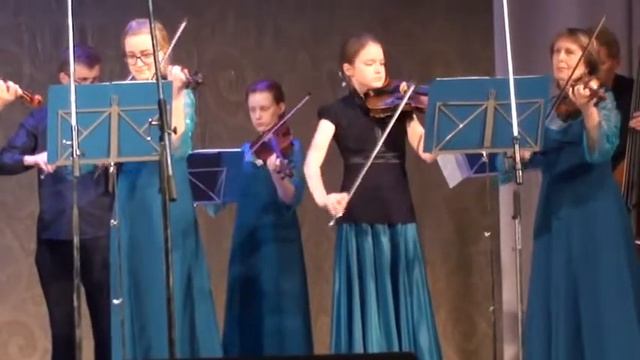 Струнный ансамбль "ИНТЕРМЕЦЦО" с концертом в Ивановском городском клубе "ВЕТЕРАН" смотреть онлайн