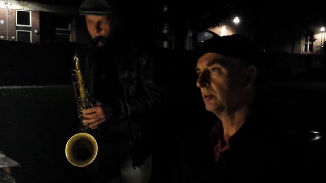 Dag 61 - De Buitenpianist van Cultuurschip Thor: Tibor's Turks Tenor Fruit смотреть онлайн