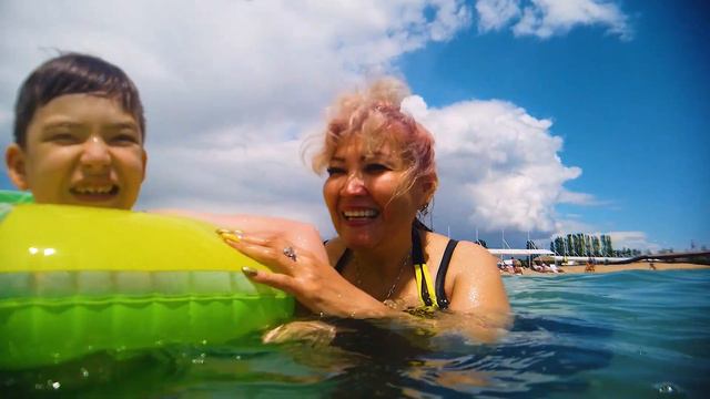 Trip to Issyk Kul. Поездка на Иссык-Куль смотреть онлайн