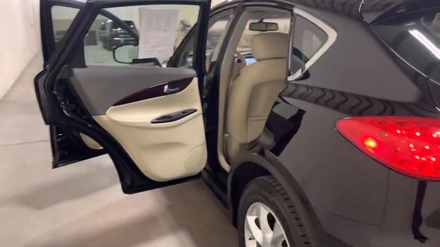 2010 Infiniti EX35 Journey (XYZ Motors) смотреть онлайн