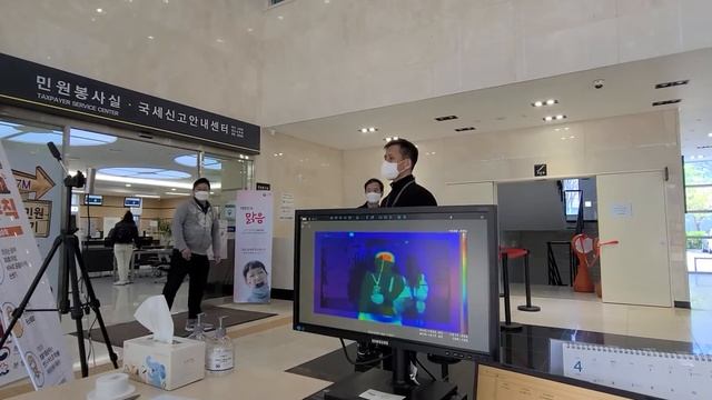 Демонстрация измерения тела тепловизионной IP-видеокамерой IDIS DC-TH2011WR смотреть онлайн