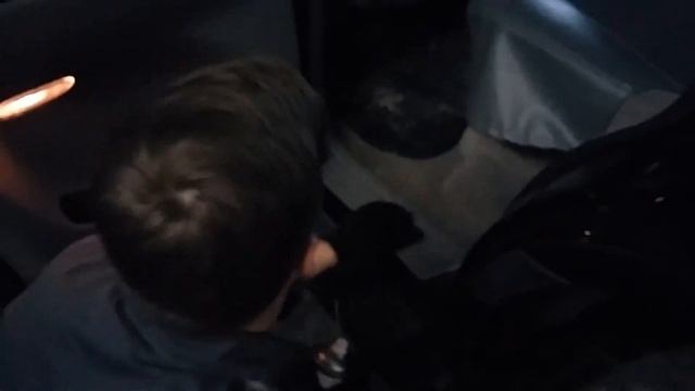 № 12 Тойота ЛК 100, обработка премыкания пластика с кузовом смотреть онлайн