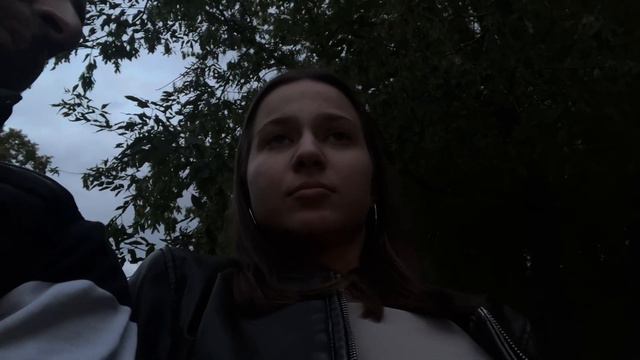VLOG 17. жизнь в москве, гуляем по центру, обсуждаем можно ли жить вместе до брака? смотреть онлайн