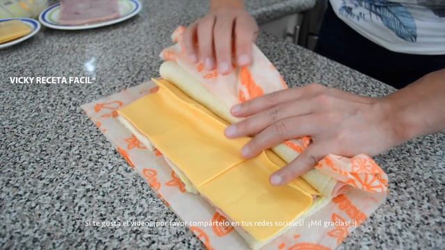 NIÑO ENVUELTO DE JAMÓN Y QUESO O ROLLO DE SANDWICH | Vicky Receta Fácil смотреть онлайн