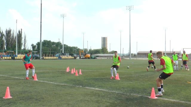 Гірник U-19 вийшов з відпустки смотреть онлайн