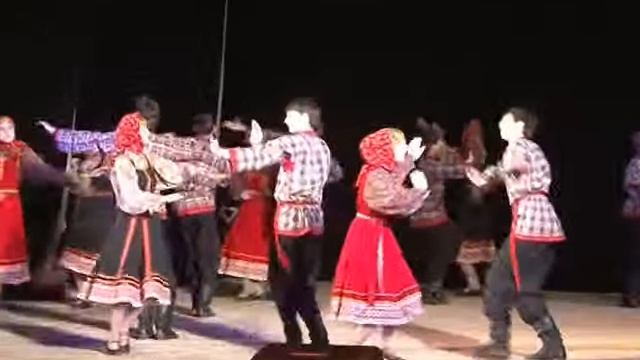 Хореографический ансамбль 'Раздолье' выступил центре 'Родина' Май 2012 год смотреть онлайн