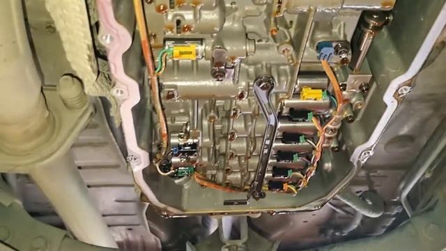 How to replace ATF and transmission filter of Mitsubishi Montero 2016-2022 model @kolokoygarage смотреть онлайн