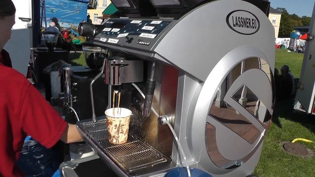 Saeco Idea Kaffeeausgabe Kaffeemaschine mieten смотреть онлайн