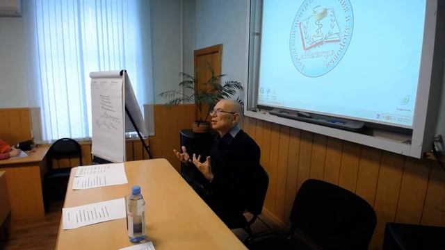 Год назад в этот день. Профессор Е. В. Руденский на курсах по профилактике суицидального поведения. смотреть онлайн