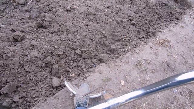 Лопата отца Геннадия