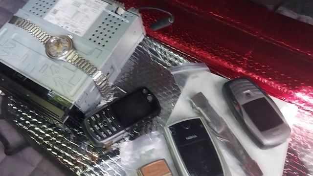 выкидуха, омега, зажигалки, телефоны, часы, барахолка Харьков смотреть онлайн