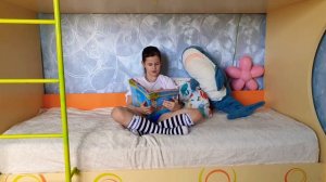 Л. Яхнин Пятое время года