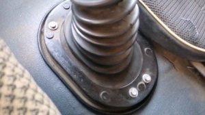 КамАЗ. Водовоз. Меняю рычаг КПП на Мазовский.