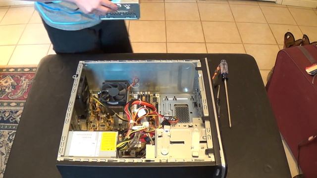 Overview Of My HP Pavilion p6000 Computer (Old Video- Archived) смотреть онлайн