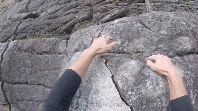 Amazing Endless Wall Moderates, Ritz Cracker - Trad Climbing in the New River Gorge смотреть онлайн