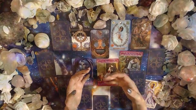SCORPIO LOVE 2017 ? YEAR PREVIEW ? Twin Flame SOULMATE Tarot & Astrology Reading with Crystals смотреть онлайн