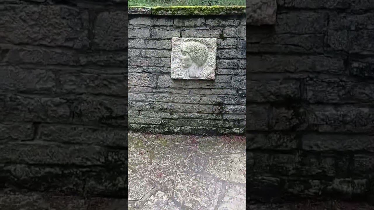 Байки из склепа. Ахматова. Последний великий русский Поэт. Комаровский некрополь. Санкт-Петербург. смотреть онлайн