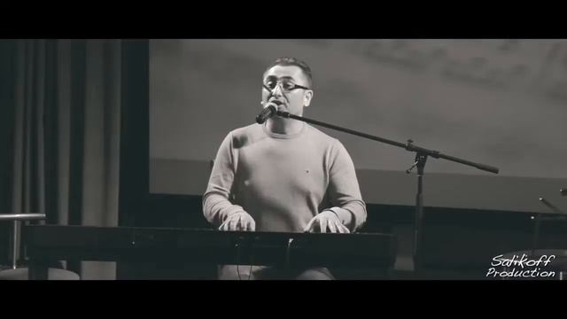 Алибек Саликов- "Я улетаю из Москвы" смотреть онлайн