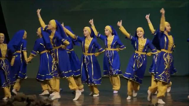 Аварский танец "МЕСЕДУ" исполняет ансамбль танца "Экзерсис" смотреть онлайн