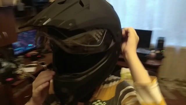 Шлем WANLI с солнцезащитными очками смотреть онлайн