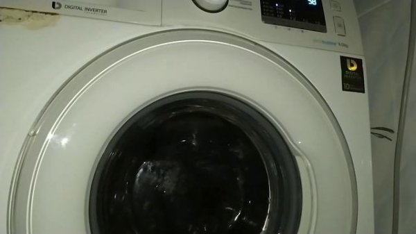 Samsung Стирка куртки 40° 1200 rpm